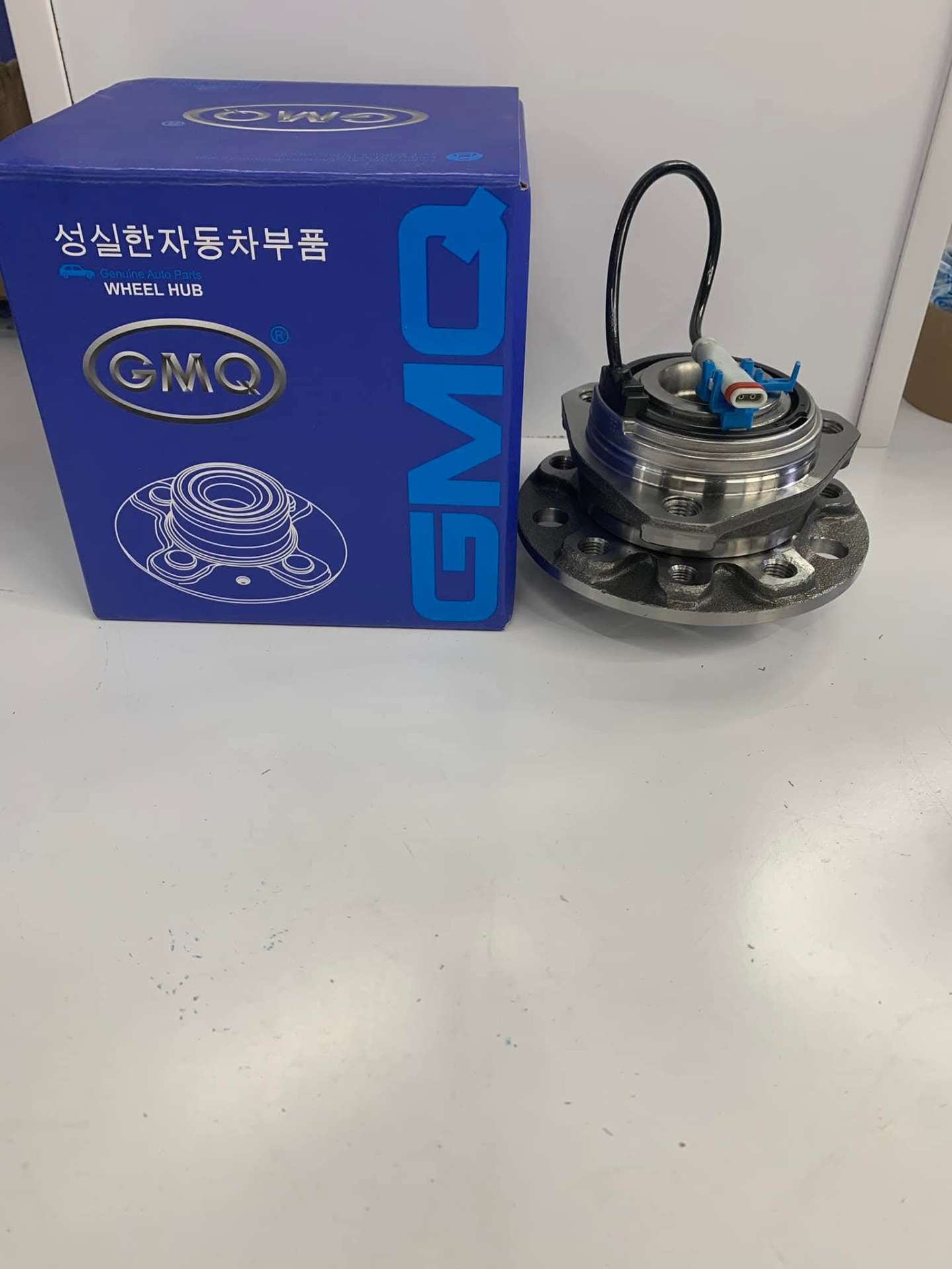 صرة عجلة أمامية (Wheel Hub)